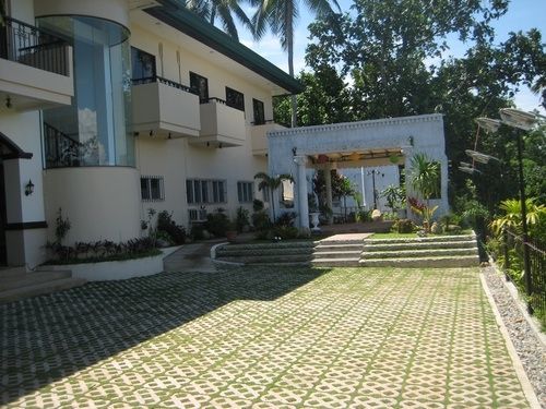 Davao Eagle Ridge Resort Екстер'єр фото